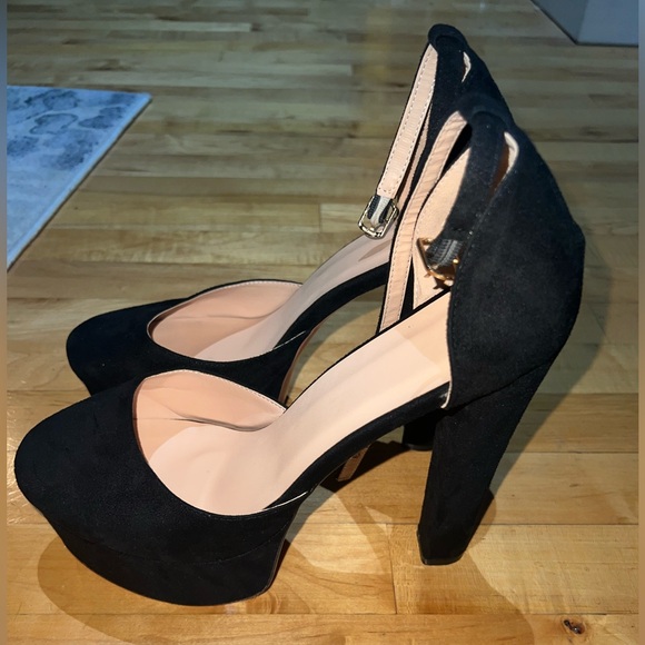 Platform Chunky High Heel Mary Jane Black Pumps - Picture 7 of 10